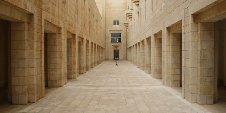 The statute of limitations for filing lawsuits for children born in "wrongful birth" cases was extended by the Supreme Court until August 28, 2015